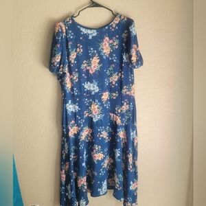 Loft Size Large floral drop waist dress